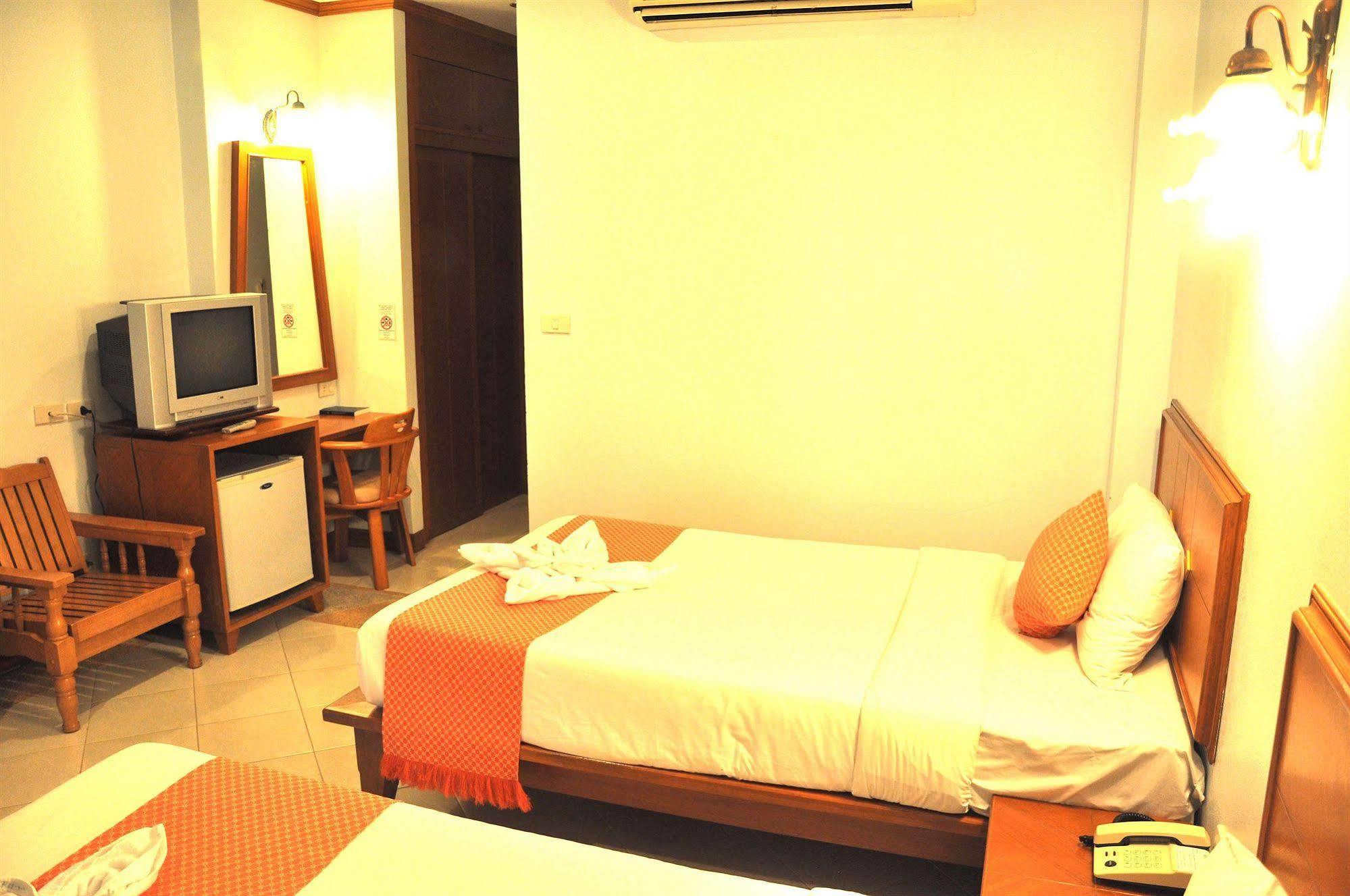Oyo 385 Aonang President Hotel Ao Nang Exteriör bild