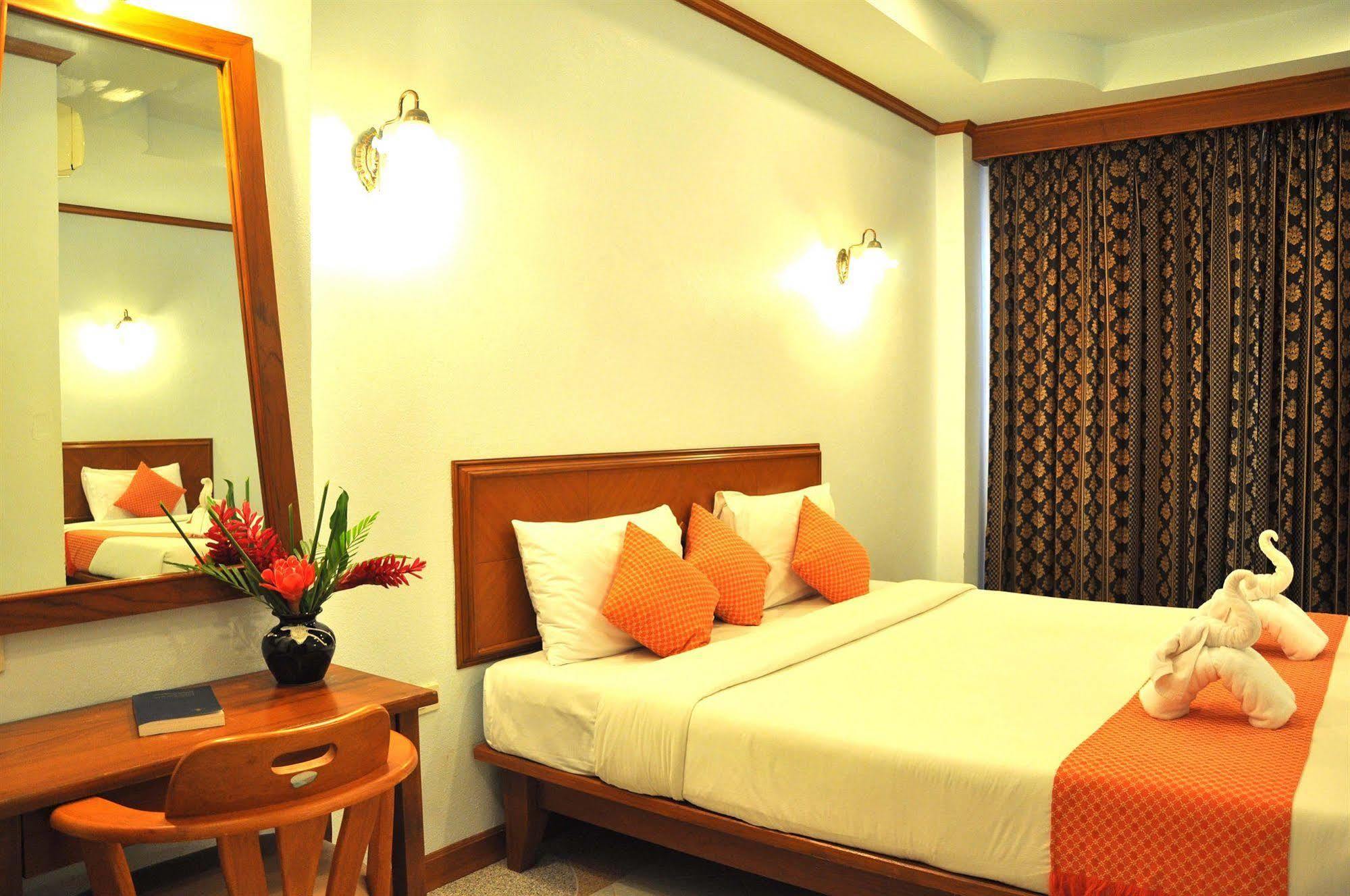 Oyo 385 Aonang President Hotel Ao Nang Exteriör bild